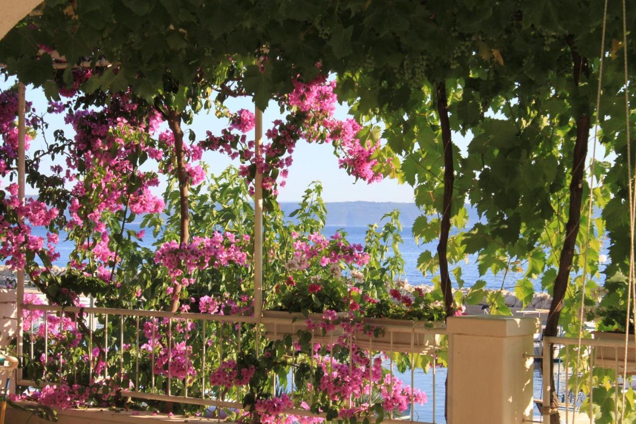 Apartments By The Sea Podgora, Makarska - 6596 Ngoại thất bức ảnh
