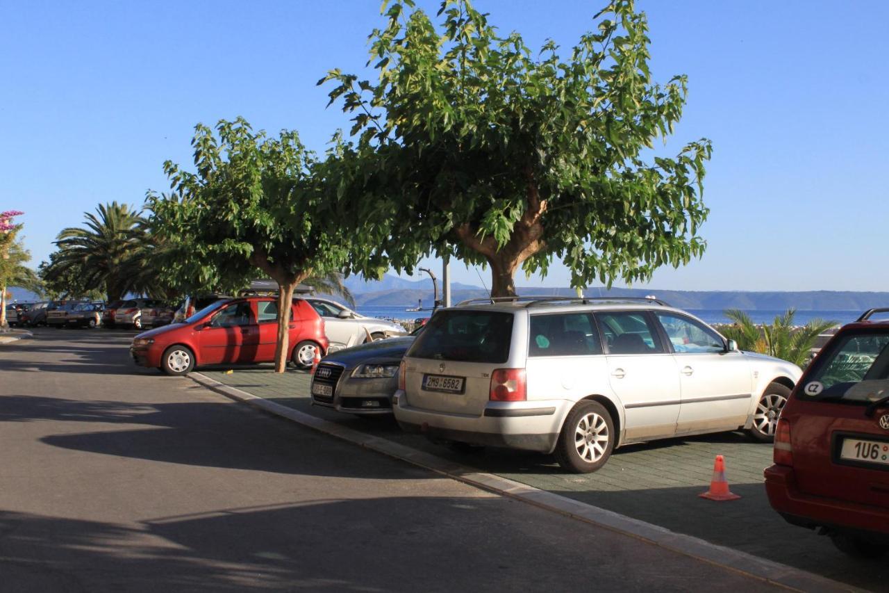 Apartments By The Sea Podgora, Makarska - 6596 Ngoại thất bức ảnh